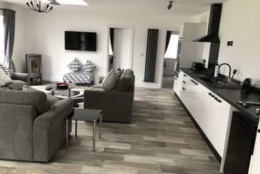 Barn Cottages Iscoyd