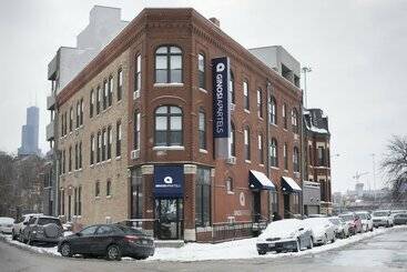 هتل آپارتمان Ginosi 747 Apartel