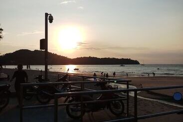 בית מלון כפרי Bangtao Mango House   Adults Only