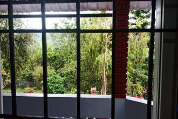 酒店 Pear Tree Inn