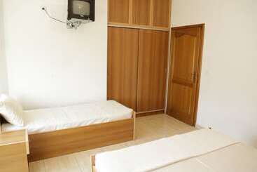 پانسیون Mimi Lux Apartments