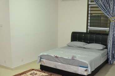 Pensão Sitiyam Homestay Kota Warisan