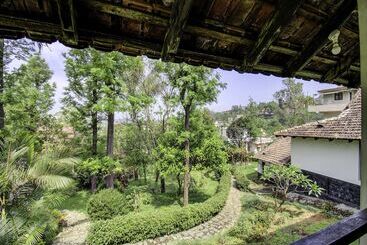 کلبه Vintage Studio Home By Oyo Rooms