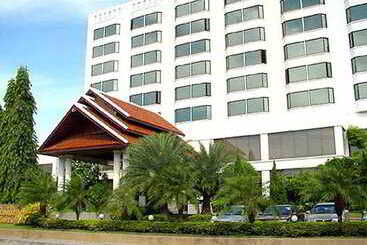 فندق Laithong