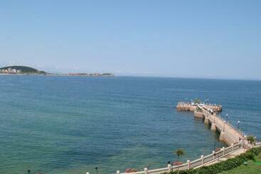 هتل Golden Bay  Weihai