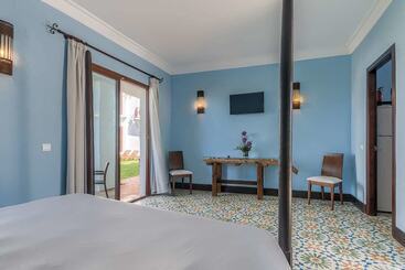 호텔 Apartamentos Turisticos Bahia De Trafalgar