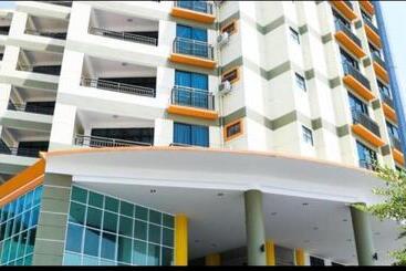 Hotel Marina Height Seaview Resort Apartment