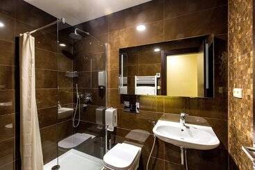 هتل آپارتمان Rezidence Fontana