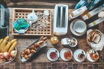 تختخواب و صبحانه La Girelle, Bord De Mer