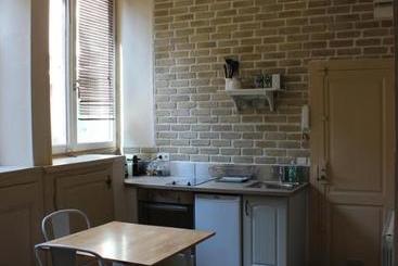 تختخواب و صبحانه Le Petit Beurre   Studio En Hypercentre De Beaune