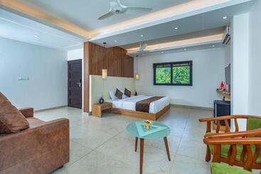 هتل Alleppey Haven Beach Villa