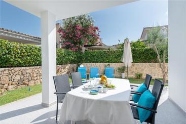 هتل Villa Isabel