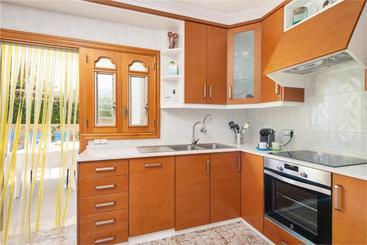 هتل Villa Isabel
