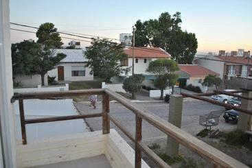 Ruca Kiñe Hostel