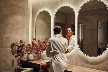 Отель Domes Miramare, A Luxury Collection Resort, Corfu Adults Only