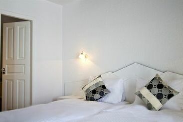 Mykonos Palace Beach Hotel