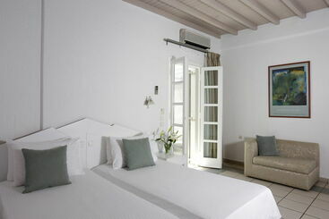 Mykonos Palace Beach Hotel