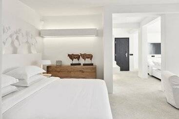 Royal Myconian Leading Hotels of the World