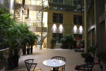 Отель Greentree Inn Xingtairen People St Business