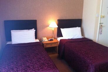 Best Western Lime Trees Hotel