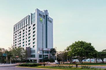 Отель Holiday Inn Guadalajara Select, An Ihg