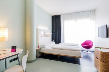 فندق Ku Damm 101