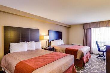 호텔 Travelodge By Wyndham Cambridge  Waterloo