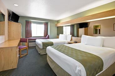 Microtel Inn & Suites By Wyndham Albuquerque West