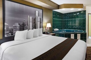 مُتل Super 8 By Wyndham Ambassador Bridge Windsor On