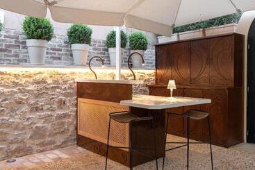 酒店 Acanthus Blue