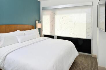 فندق Element Kansas City Overland Park