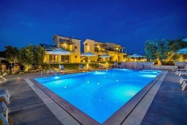 מלון דירות Miroes Suites