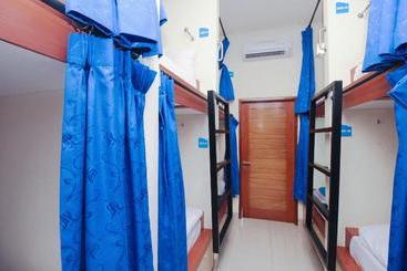 هاستل Sky Inn Glodok 1 Jakarta