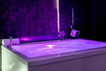 여관 Grand Hotel Serapide