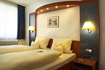 هتل Gästehaus Zur Lilie