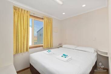 کلبه Moana Beach Tourist Park