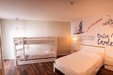 هاستل Guest House Stories