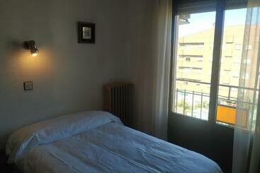 ユースホステル Hostal Agripino Y Restaurante Asiático