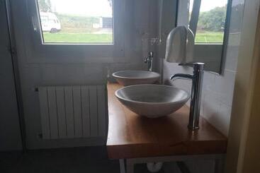 هاستل Langre Wayve House