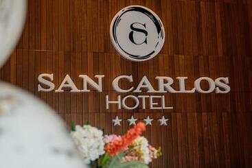 호텔 San Carlos