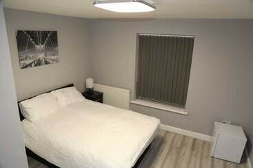 膳宿费 Budget 4 Bed House In Woolwich