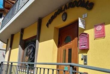 פנסיון Pergola Rooms