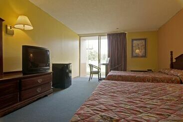 ホテル Dillon Express Inn