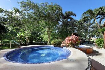 호텔 Eurostars Hacienda Vista Real