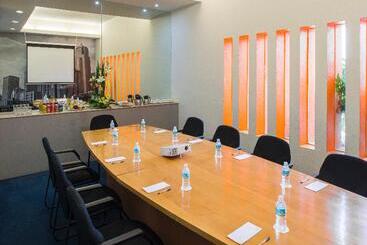 هتل Real Inn Torreón