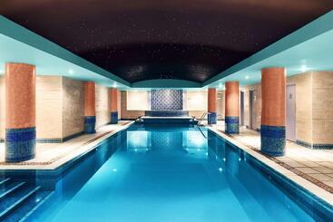 هتل Rydges Darling Square Apartment