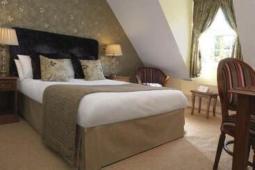 The Bridge Hotel And Spa