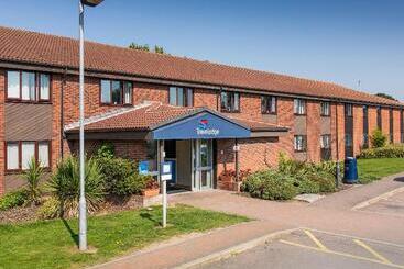 فندق Travelodge Great Yarmouth Acle