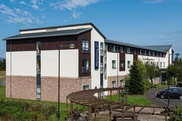 ホテル Travelodge Perth Broxden Junction