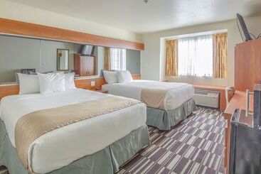 Microtel Inn & Suites By Wyndham Gulf Shores